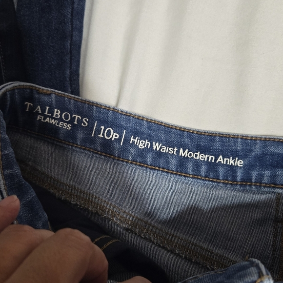 Talbots Flawless High Waist Modern Ankle Sz 10 Petite - Picture 2 of 7